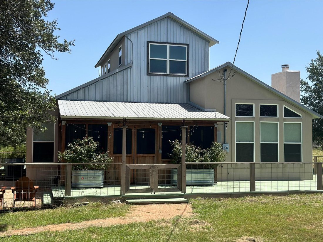 House in Round Mountain, Texas, United States 3 - 18204273
