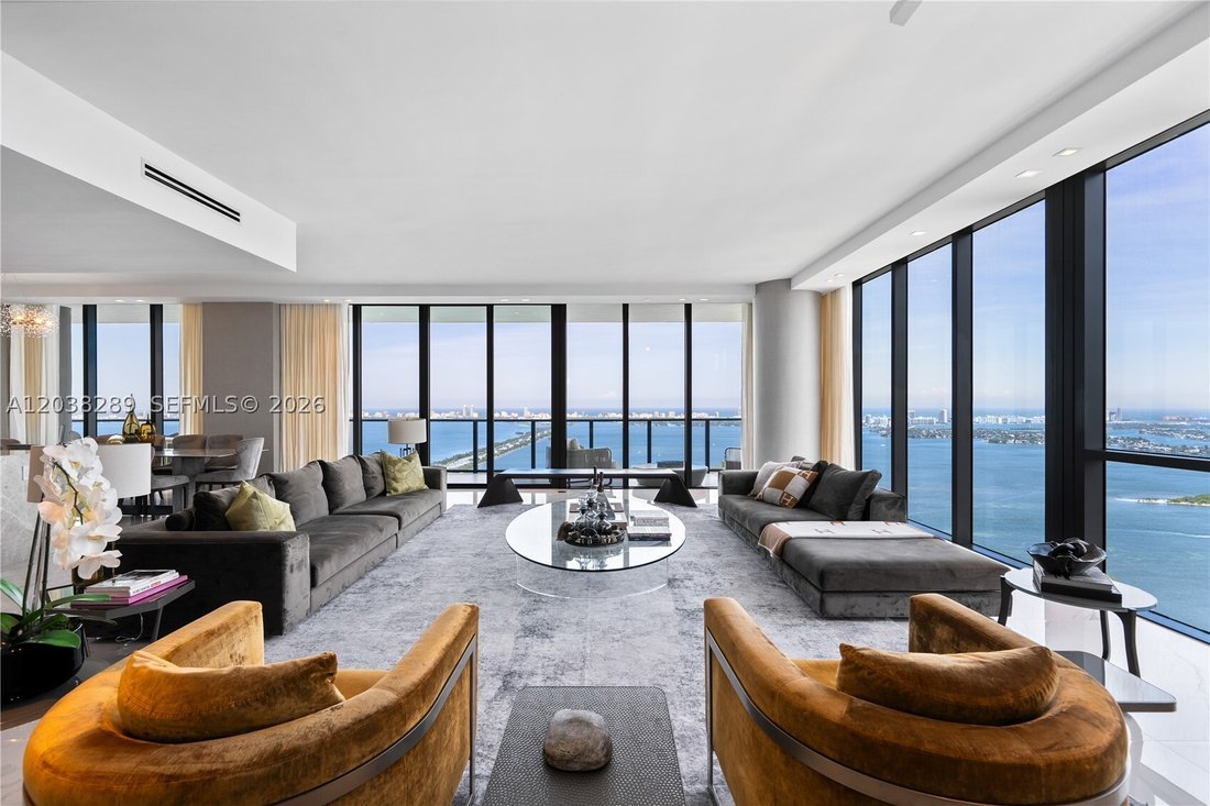 Condo in Miami, Florida, United States 1 - 18204375