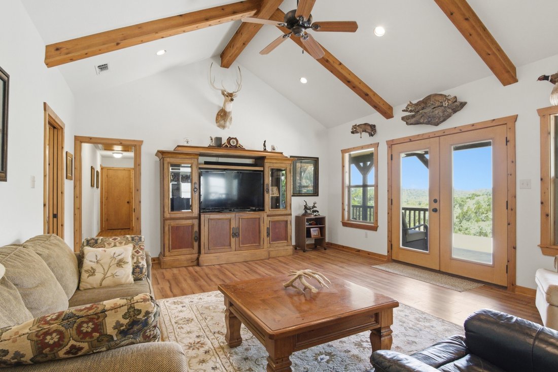 Farm Ranch in Boerne, Texas, United States 2 - 17702613