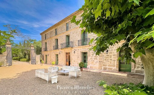 Estate in Nord, Pezenas, France 1