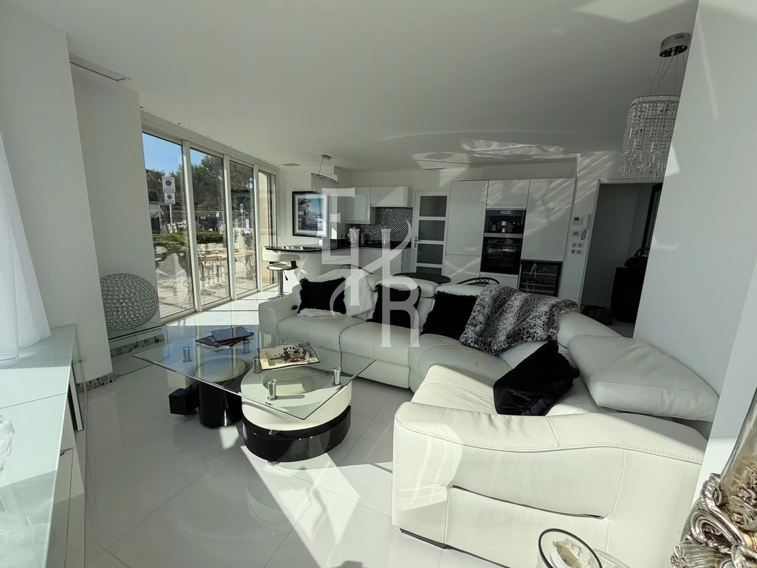 Apartment in Antibes, Provence-Alpes-Côte d'Azur, France 3 - 18201431