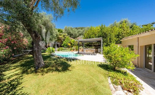 Villa in Spéracèdes, Provence-Alpes-Côte d'Azur, France 1
