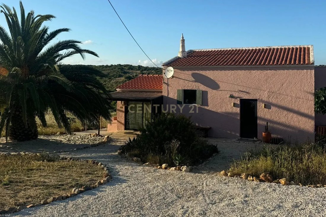Villa in Praia da Luz, Algarve, Portugal 2 - 18205068