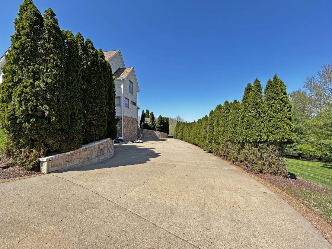 House in Gallatin, Tennessee, United States 2 - 18206767