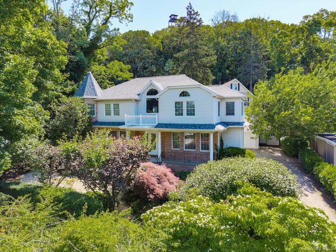 House in Roslyn, New York, United States 3 - 18201559
