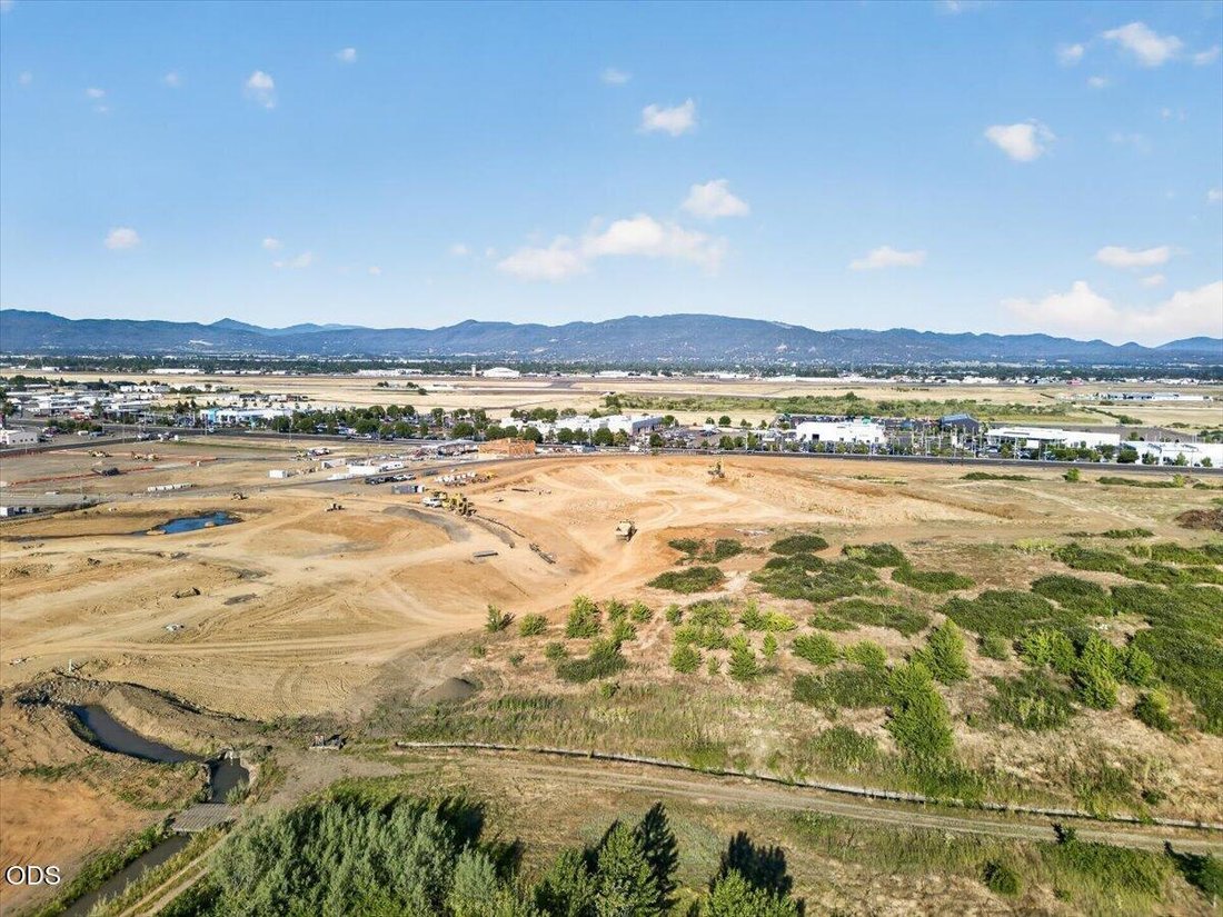Land in Medford, Oregon, United States 4 - 17767021