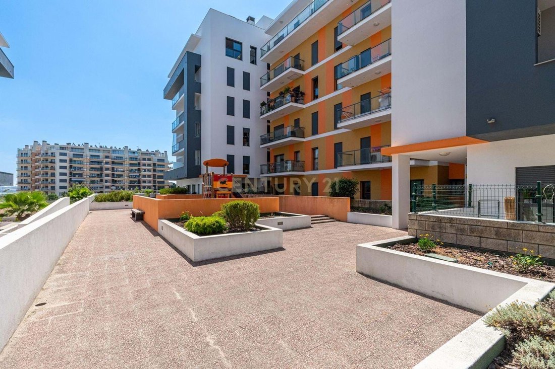 Apartment in Seixal, Arrentela e Aldeia de Paio Pires, Setubal, Portugal 4 - 18205409