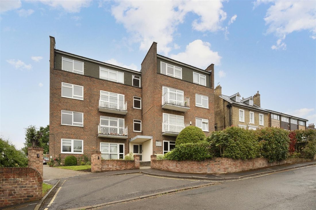 Apartment in Crooked Billet, Merton, England 1 - 18203161