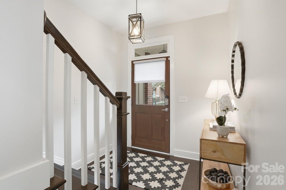 Townhouse in Charlotte, North Carolina, United States 3 - 18206357