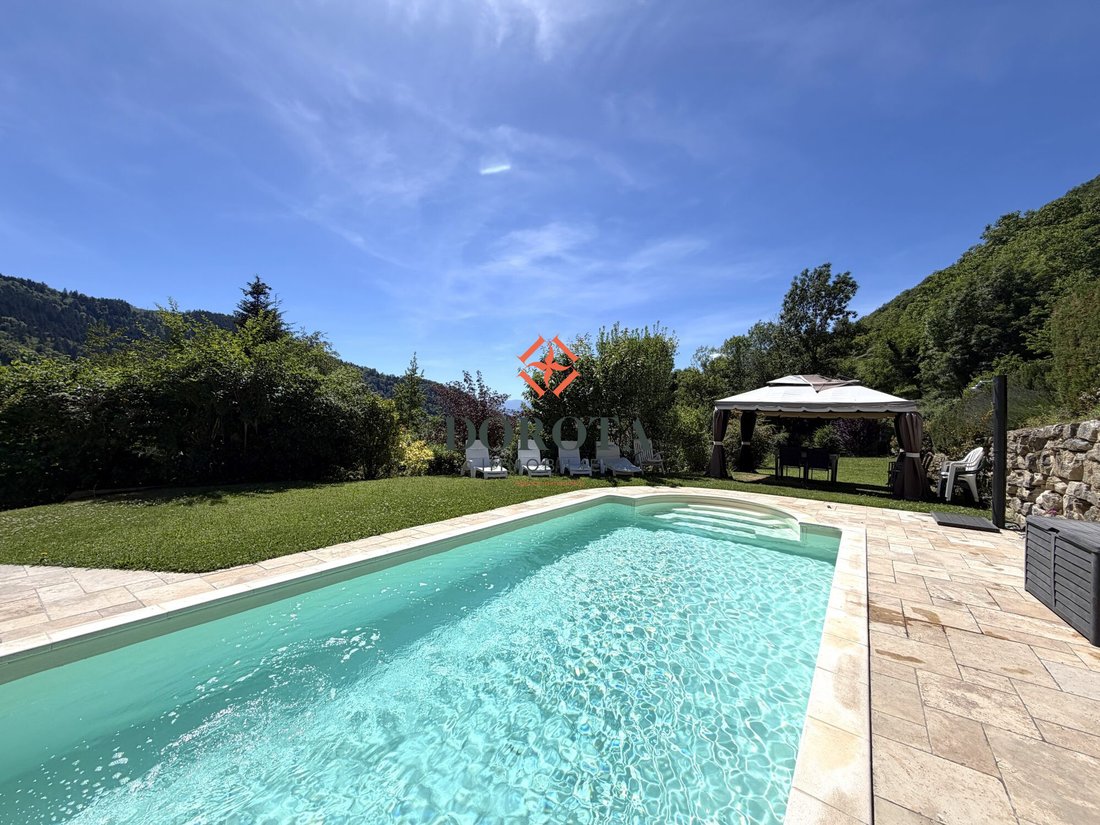 House in Laval-en-Belledonne, Auvergne-Rhône-Alpes, France 2 - 18032697