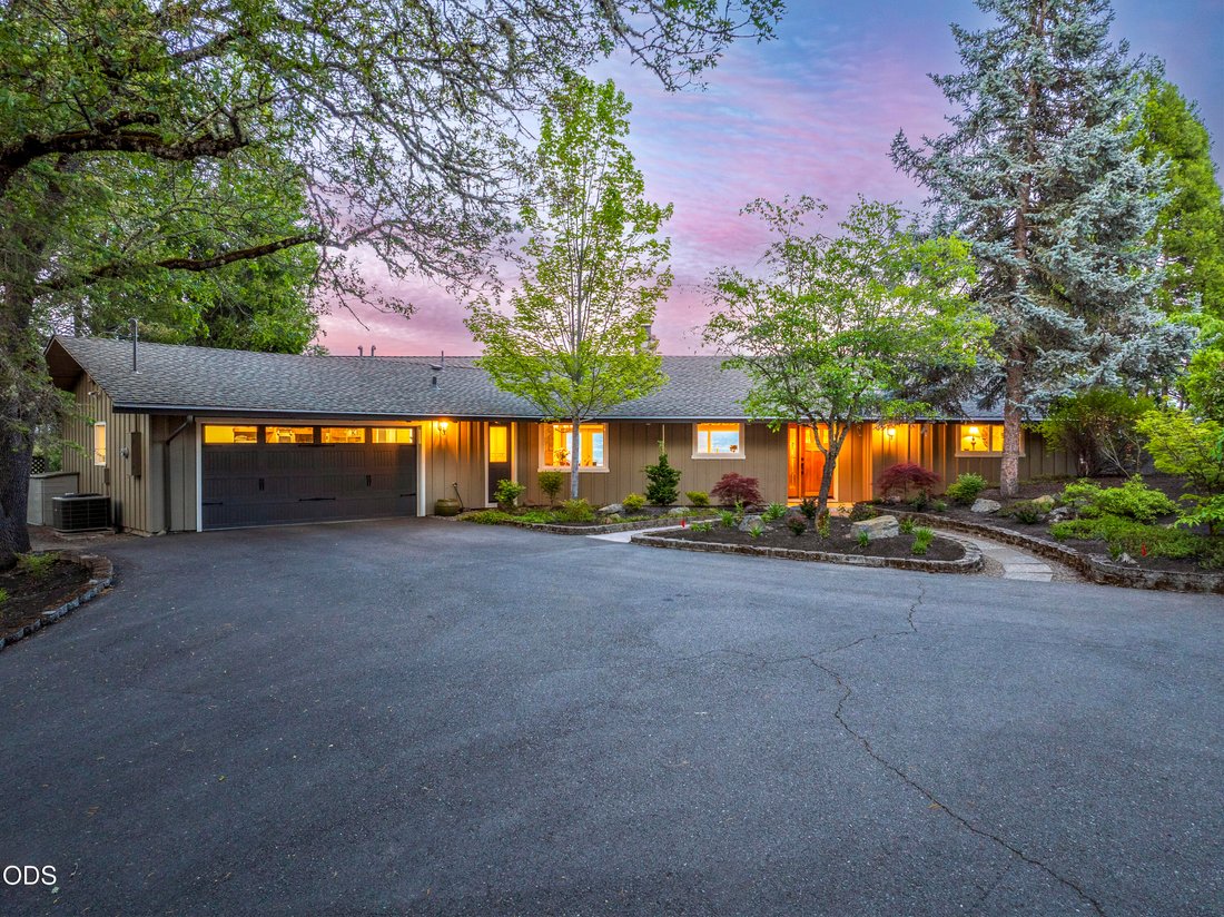 House in Medford, Oregon, United States 5 - 18207018
