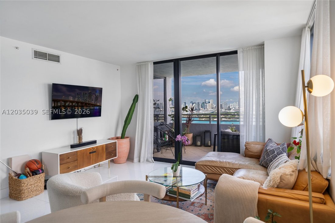 Condo in Miami Beach, Florida, United States 5 - 18200207