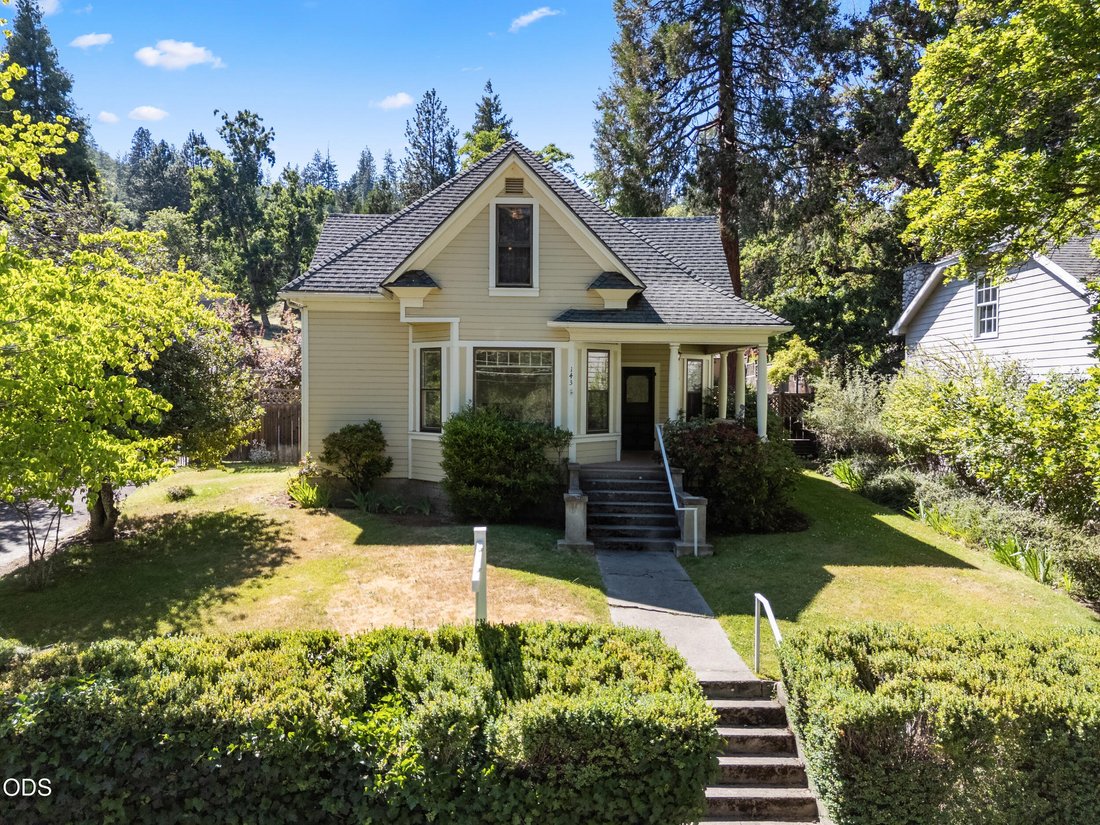 House in Ashland, Oregon, United States 3 - 18204750