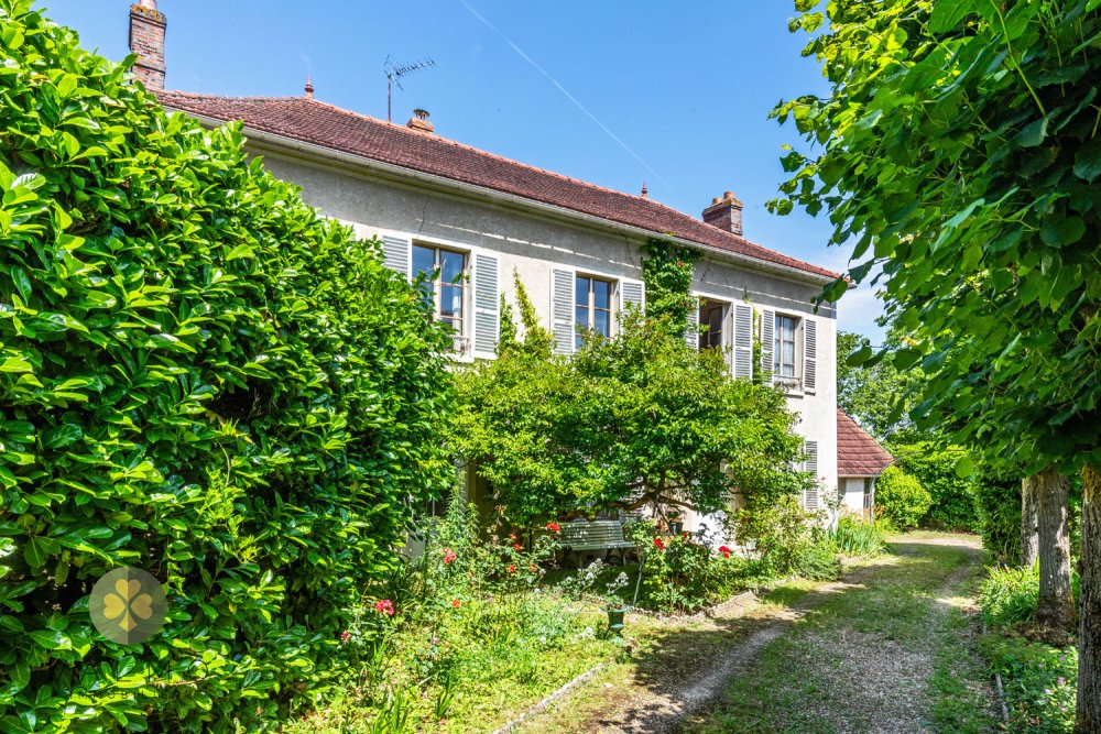 House in Thoiry, Ile-de-France, France 2 - 18200906