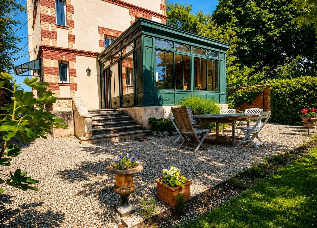 House in Le Vésinet, Ile-de-France, France 4 - 18206855