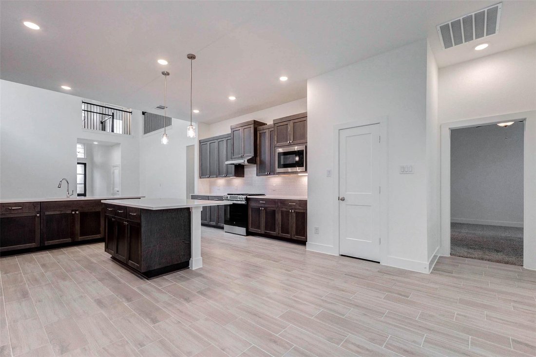 House in Houston, Texas, United States 4 - 18060856