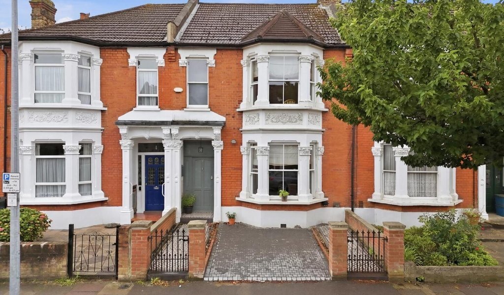 House in Aldersbrook, Redbridge, England 1 - 18199561