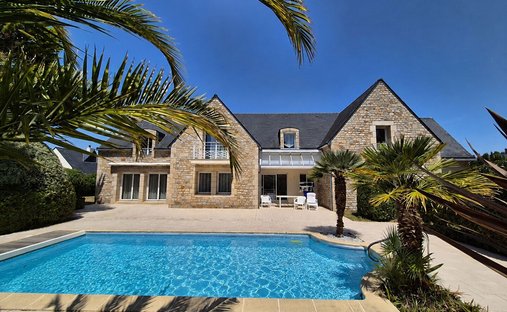 House in Kerarthur-Le Guerdy, Pont-l'Abbé, France 1