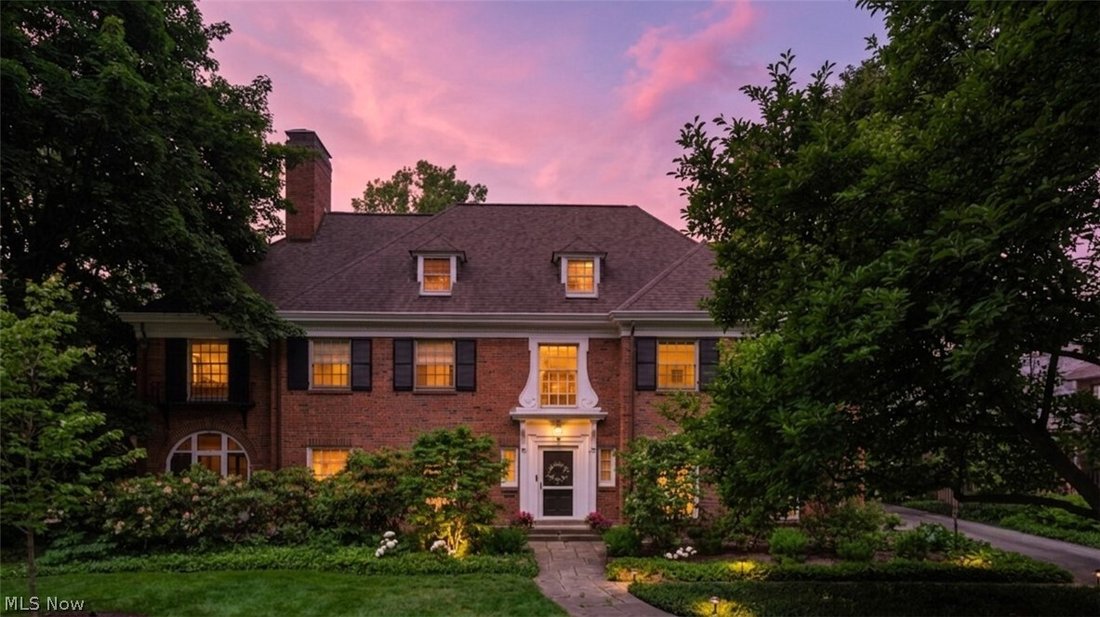 House in Shaker Heights, Ohio, United States 2 - 18200083