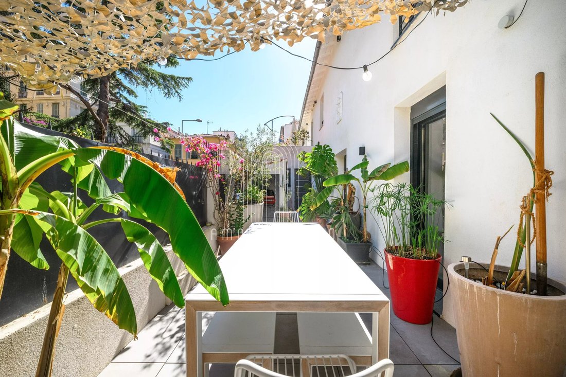 Townhouse in Liberation, Nice, France 5 - 18199722