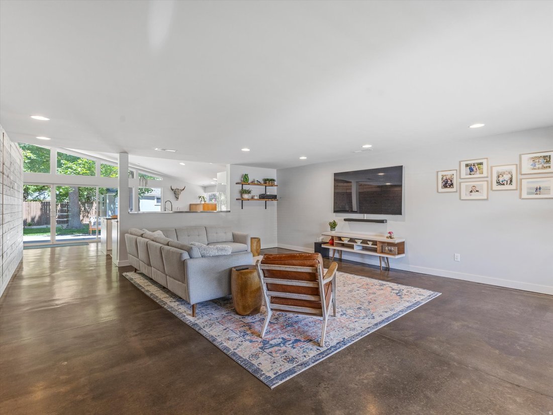 House in Holladay, Utah, United States 3 - 18199670