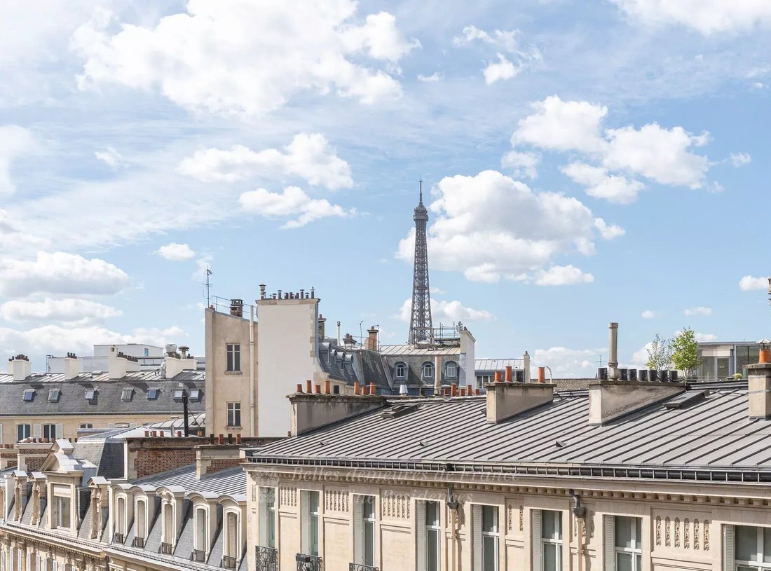 Apartment in Triangle d'Or, Paris 8e Arrondissement, Paris 1 - 18199409