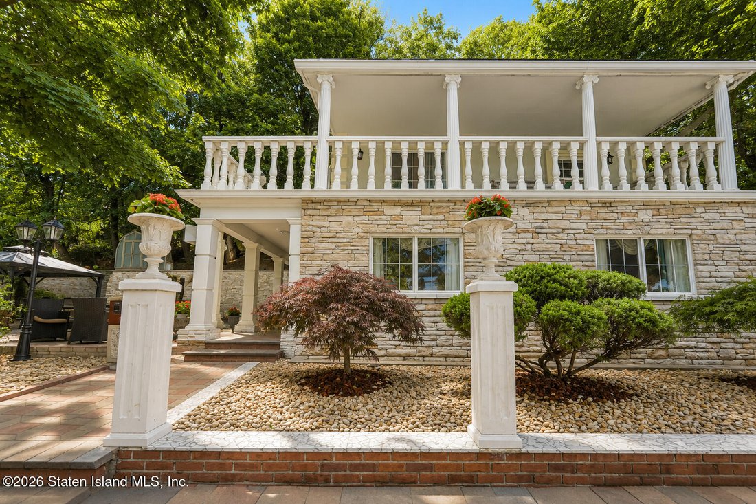 House in New York, New York, United States 3 - 18199450