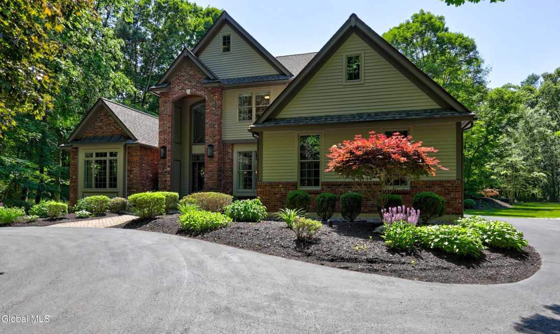 House in Saratoga Springs, New York, United States 4 - 18199360