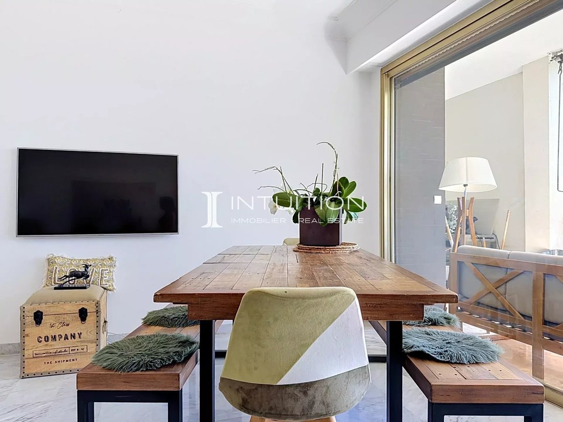 Appartement à Cannes, Provence-Alpes-Côte d'Azur, France 2 - 18199423