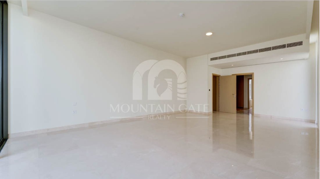 Villa in United Arab Emirates 3 - 18201398