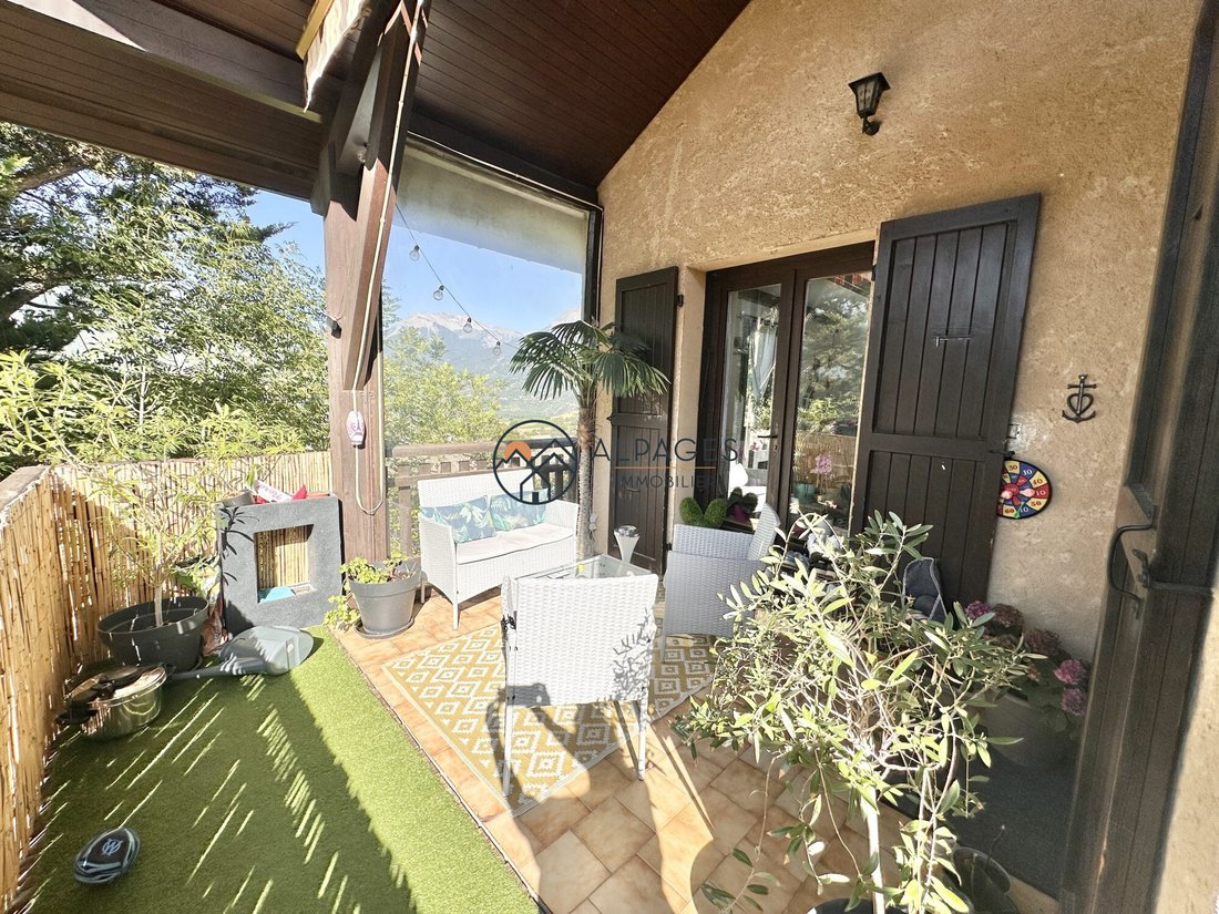 Chalet in Guillestre, Provence-Alpes-Côte d'Azur, France 1 - 18206812