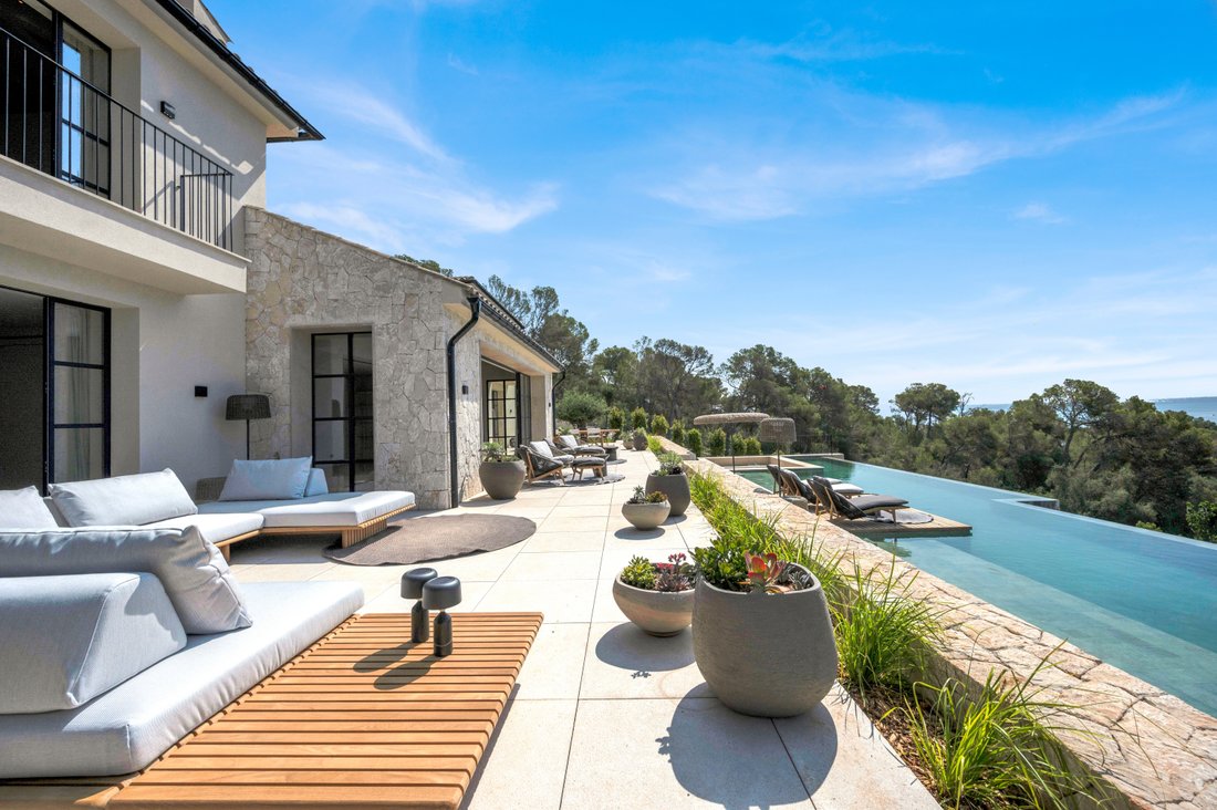 Villa in Portals Nous, Calvia, Balearic Islands 4 - 16069094