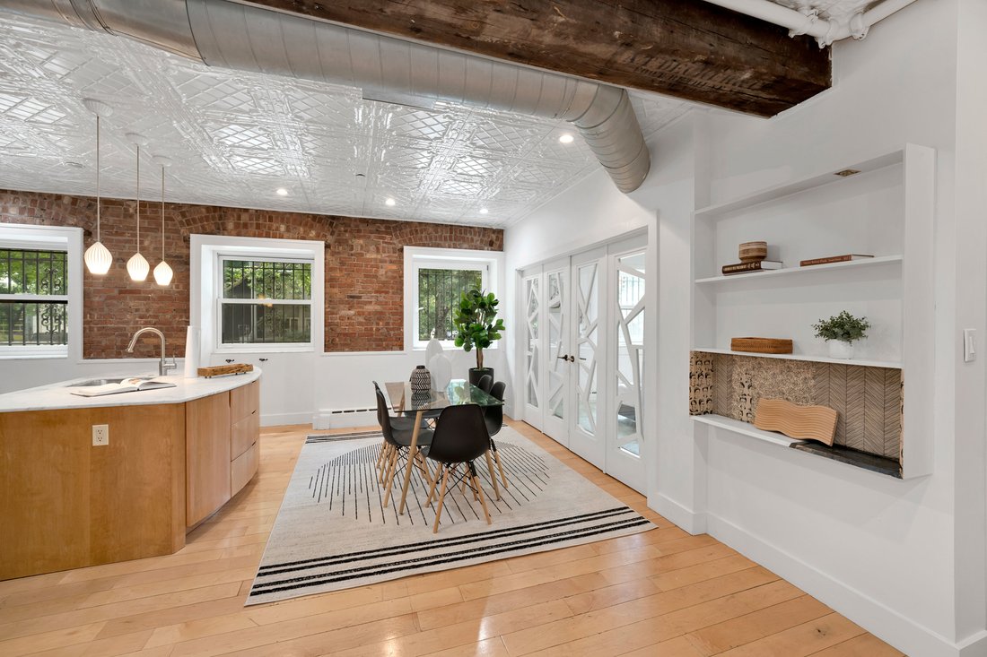 Co Op in New York, New York, United States 2 - 17429457