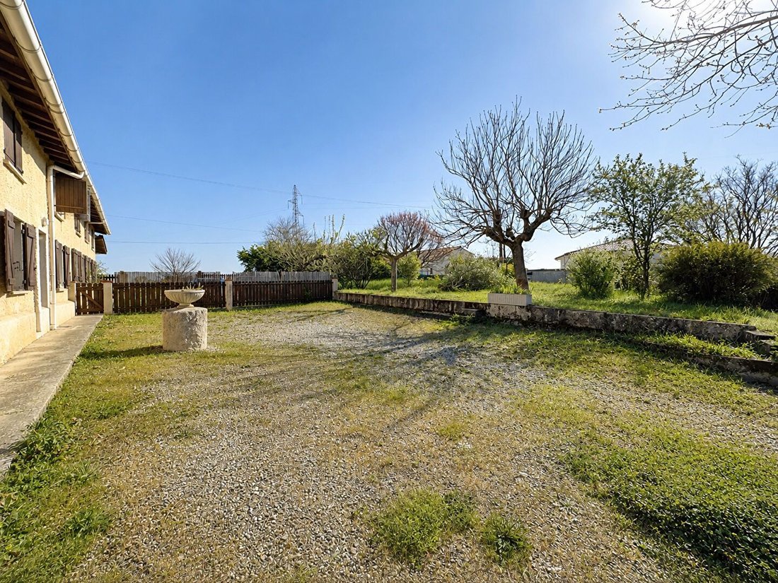 House in Arrondissement of Toulouse, Occitania, France 4 - 18204239