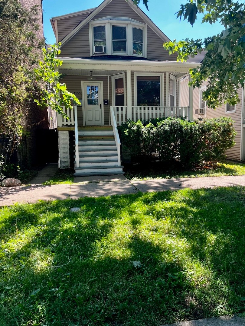 Chicago, Illinois, United States 3 - 18204916