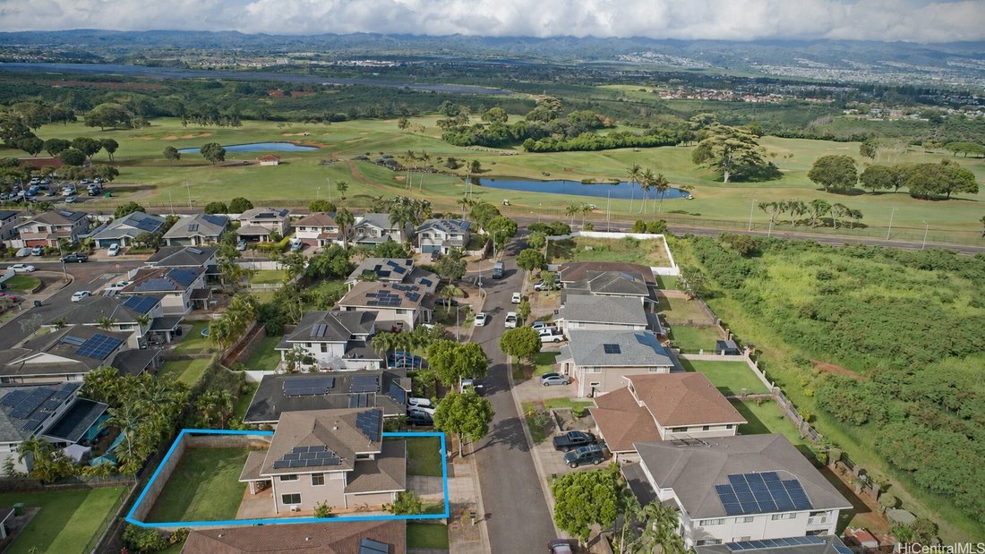 House in Waipahu, Hawaii, United States 3 - 18206697