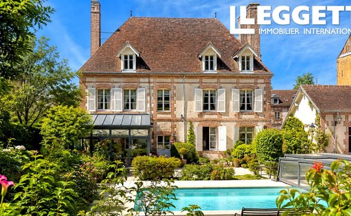 House in Centre Ville, L'Aigle, France 1