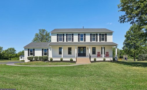 Farm Ranch in Medford Lakes, New Jersey, United States 1