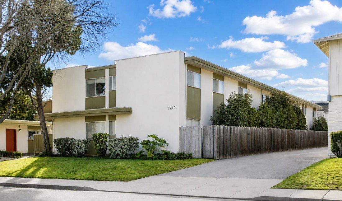 Sunnyvale, California, United States 2 - 18204576
