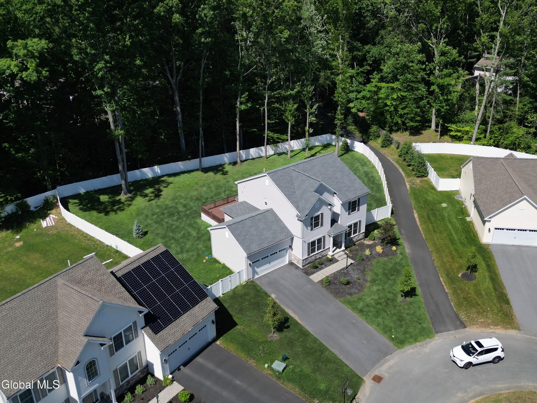 House in Crescent, New York, United States 3 - 18204020