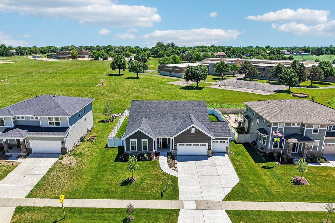 House in Fitchburg, Wisconsin, United States 4 - 18203252