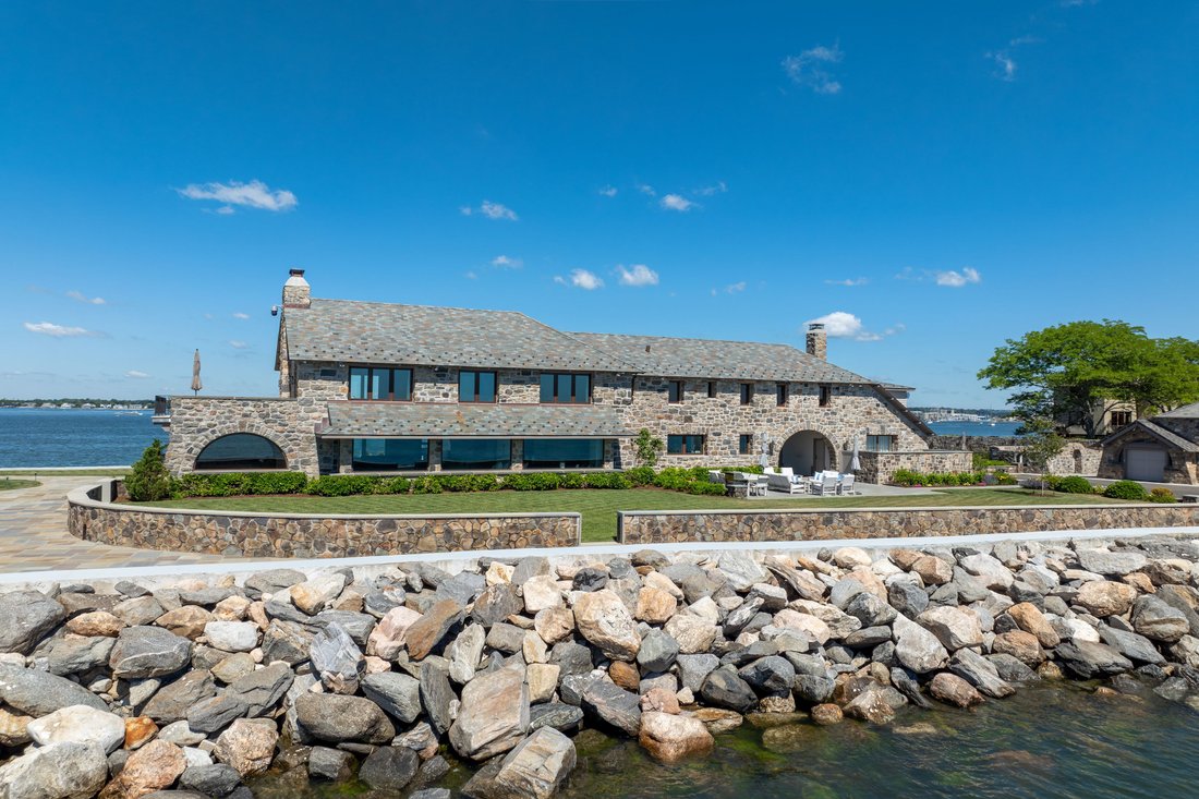 House in Stamford, Connecticut, United States 2 - 18200757
