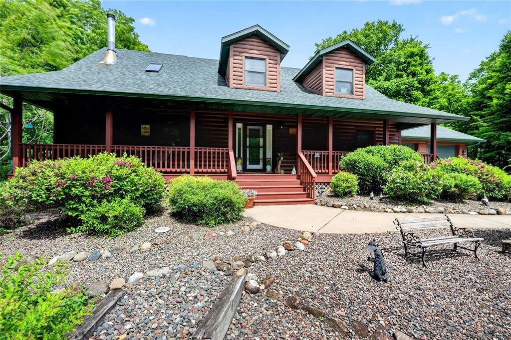House in Shell Lake, Wisconsin, United States 4 - 18203284