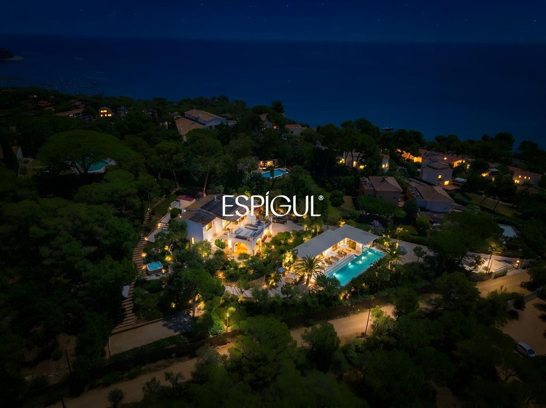 Villa in Calella de Palafrugell, Palafrugell, Catalonia 3 - 18203086
