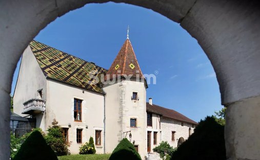 Tenuta a Fauconnet, Dijon, Francia 1