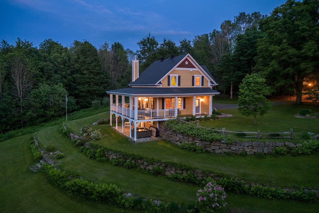 Casa a Bromont, Québec, Canada 1 - 18205387