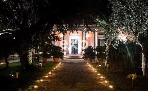 Villa in Molfetta, Apulia, Italy 1