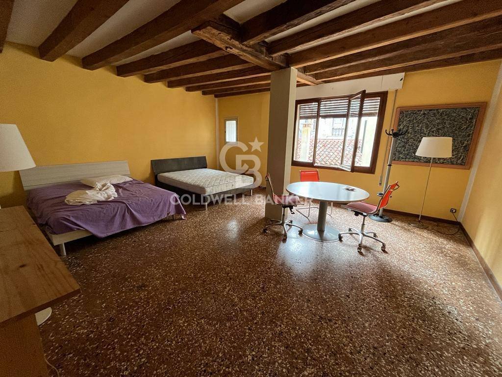 Apartment in Saint Paul, Venice, Italy 4 - 18206563