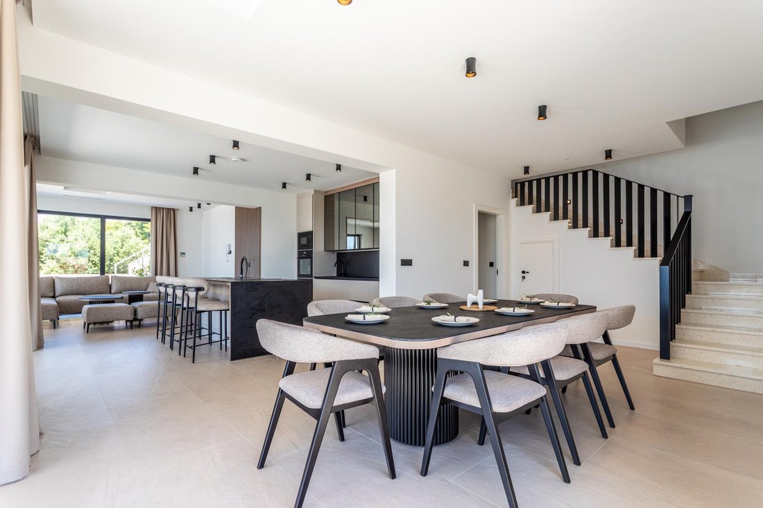 Villa in Baska Voda, Split-Dalmatia County, Croatia 2 - 12620756