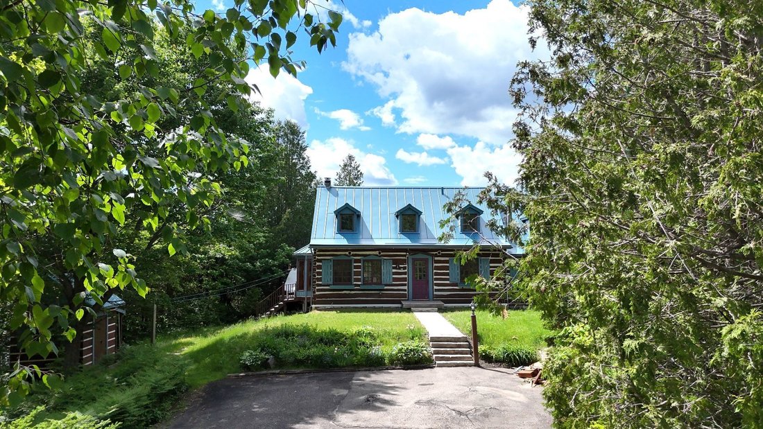 Casa a Saint-Adolphe-d'Howard, Québec, Canada 2 - 17766072